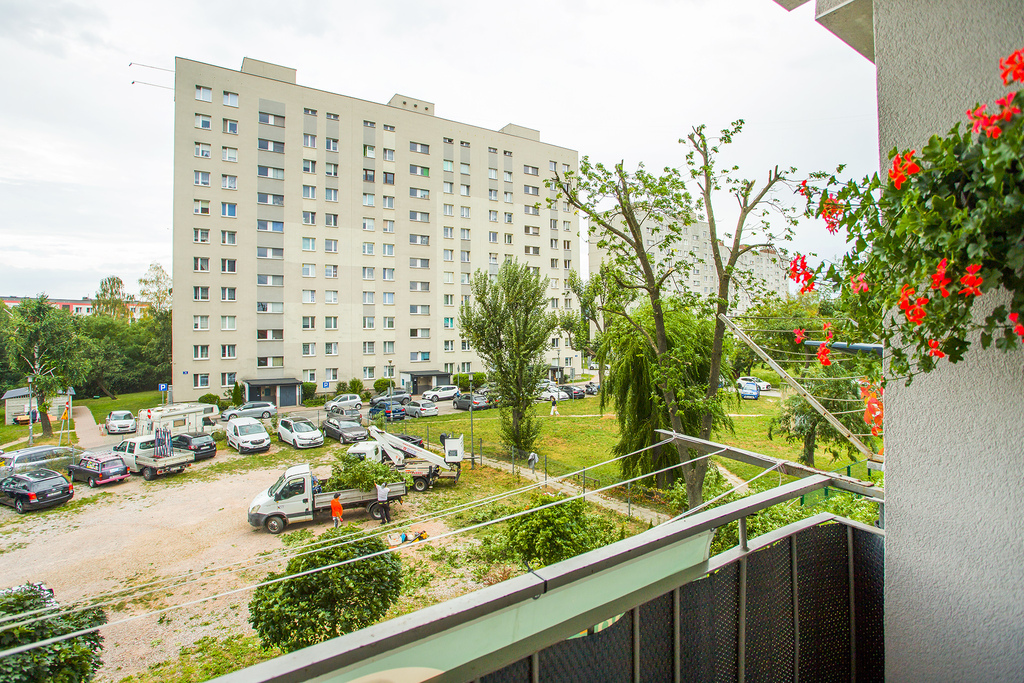 2 pokoje z balkonem oś. Herby ul. Weroniki