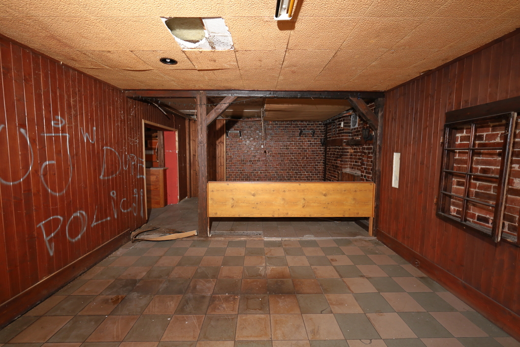 Lokal 235 m², dawny pub, możliwość usług