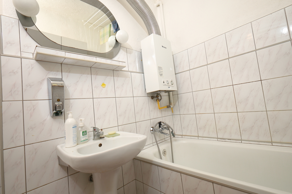 Mieszkanie 55 m², 2 pokoje, park, możliwość garażu