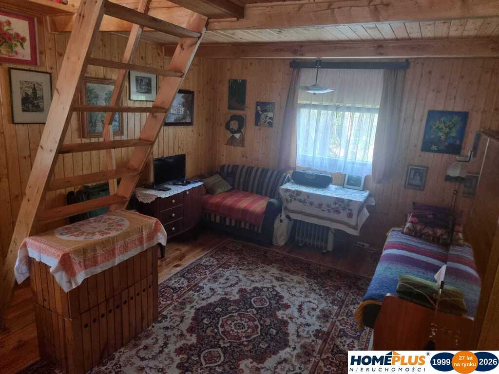 Domek letniskowy w lesie blisko rzeki i Zegrza.