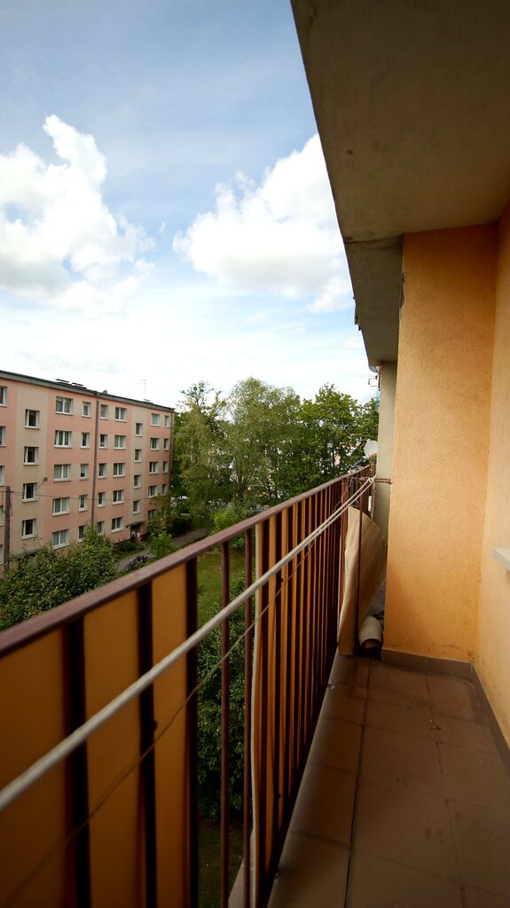 Sprzedaż mieszk.2-pok.43 m2.niski blok śródmieście