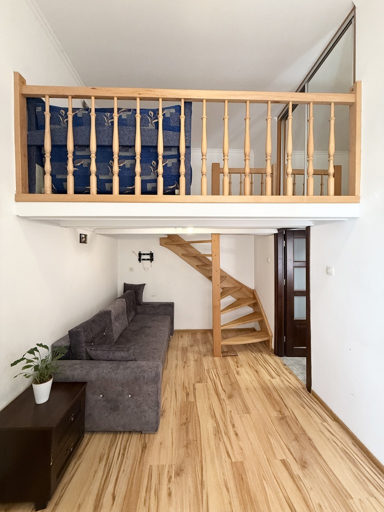 Aleja Fontann | 62,74 m² | Wysokie wnętrza | Najem