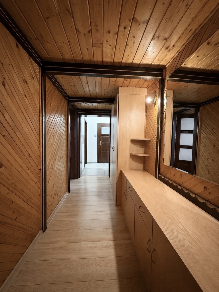 Aleja Fontann | 62,74 m² | Wysokie wnętrza | Najem