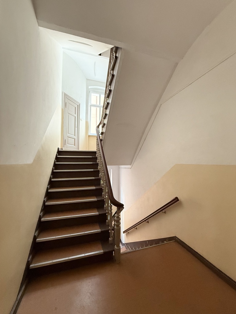 Aleja Fontann | 62,74 m² | Wysokie wnętrza | Najem