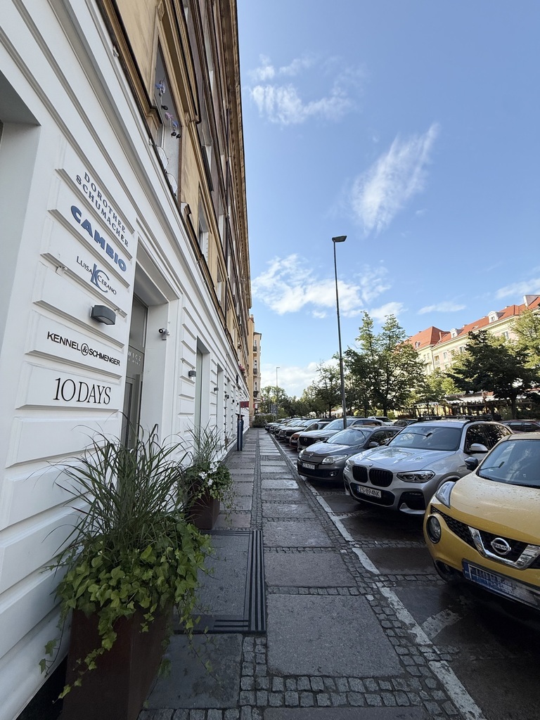 Aleja Fontann | 62,74 m² | Wysokie wnętrza | Najem