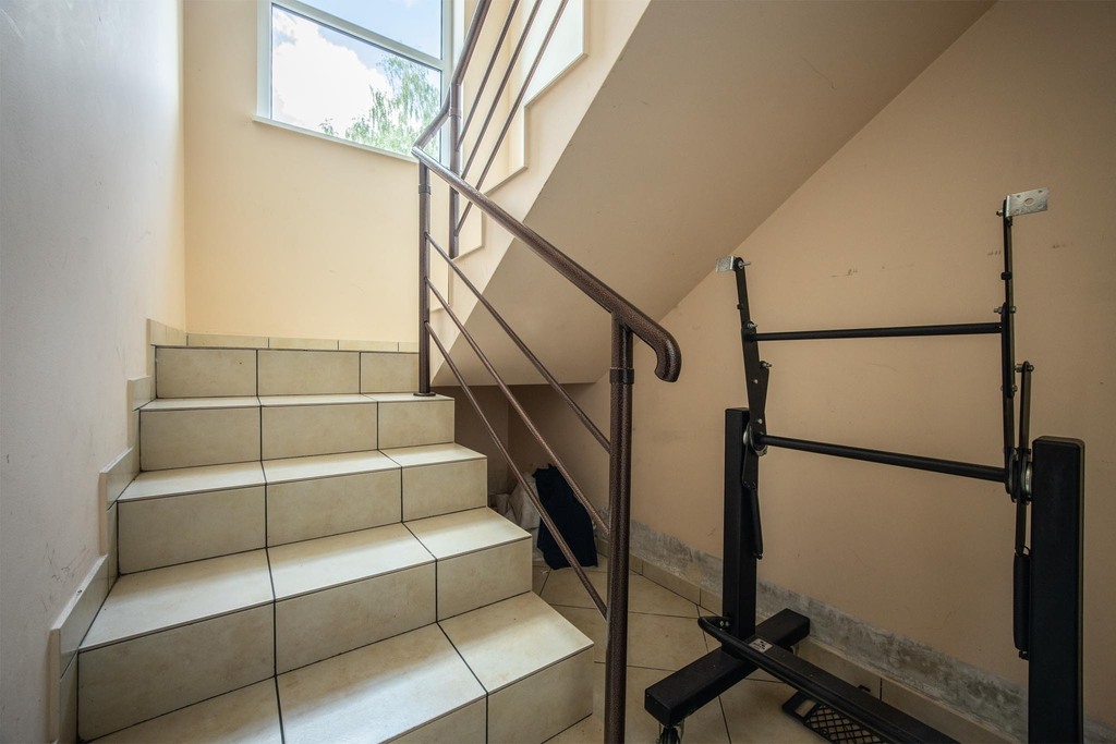 Obiekt usługowy 589m2 | Działka 2292m2
