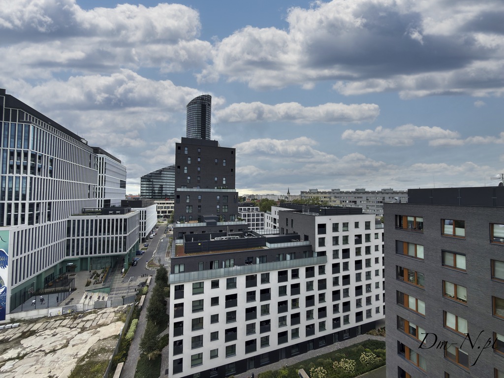 3 pokoje | 2 łazienki | balkon | Centrum