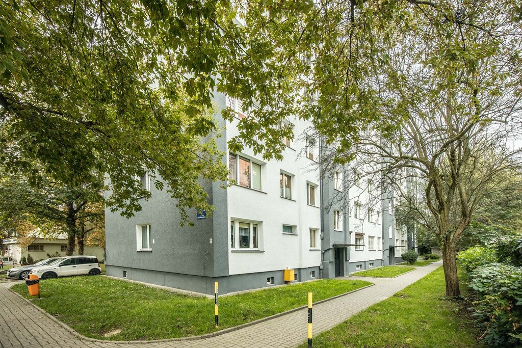 Słoneczne studio z balkonem blisko ASP
