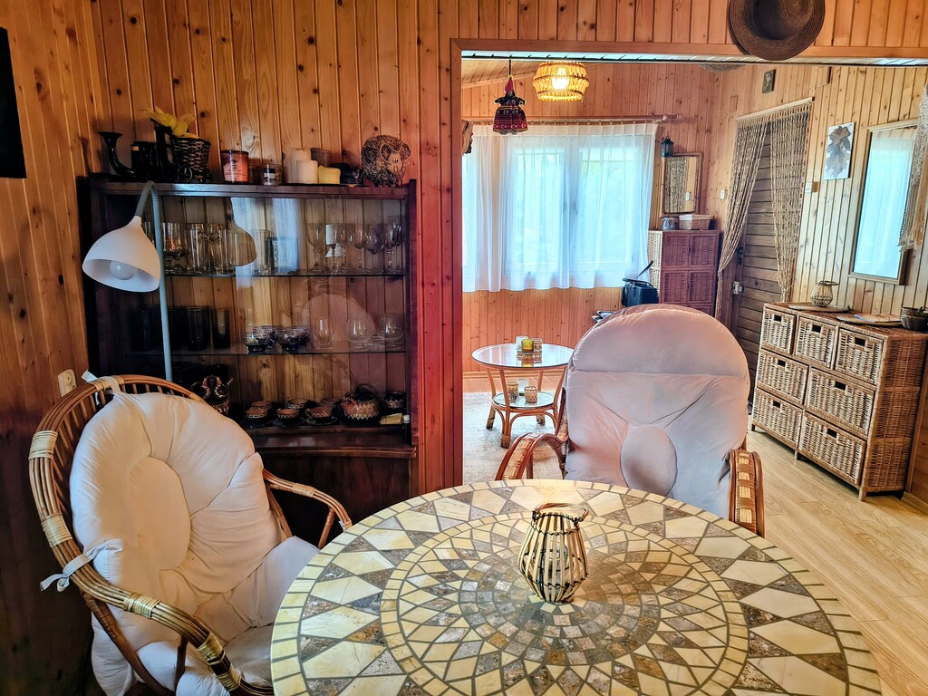 Klimatyczny domek z ogrodem na działce 939m2