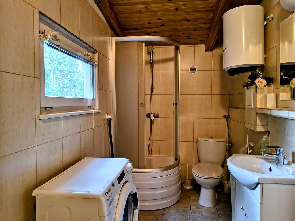 Klimatyczny domek z ogrodem na działce 939m2