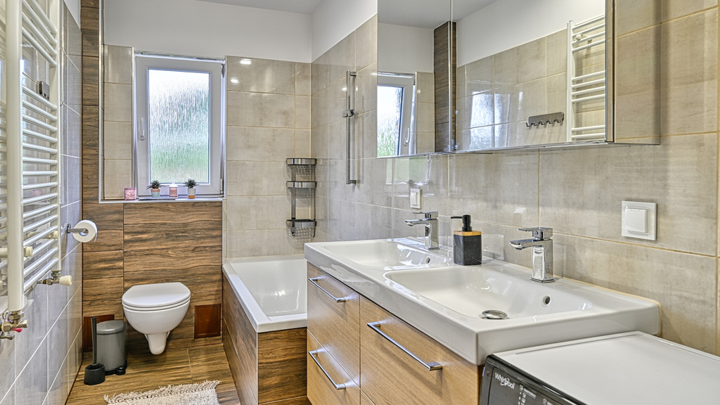 Zjawiskowe 85 m² po generalnym remoncie balkon
