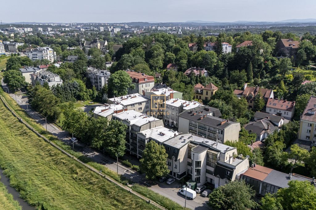 Ulica Emaus, 75,80 m², 3 pokoje