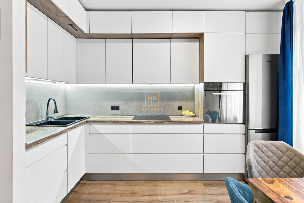 Przestronna, wykończona kawalerka 37,1m2