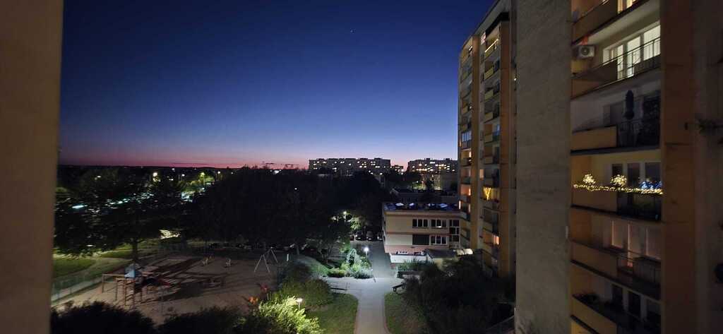 3 pokoje , 70,5 m², Balkon, Klimatyzacja