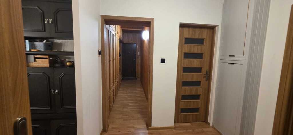 3 pokoje , 70,5 m², Balkon, Klimatyzacja