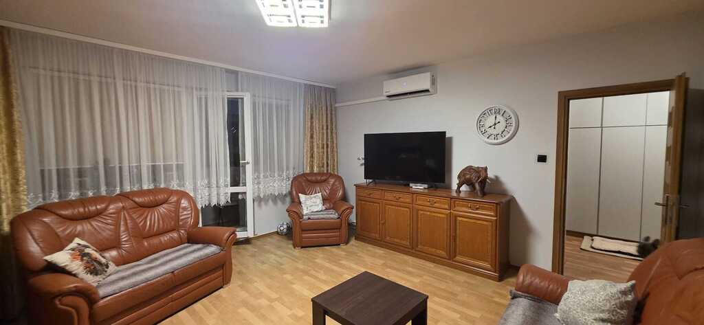 3 pokoje , 70,5 m², Balkon, Klimatyzacja