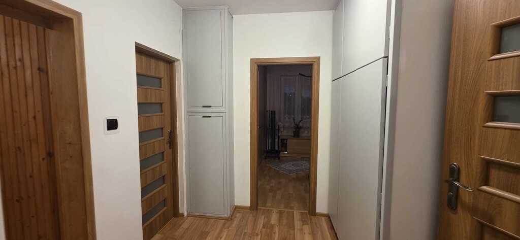 3 pokoje , 70,5 m², Balkon, Klimatyzacja