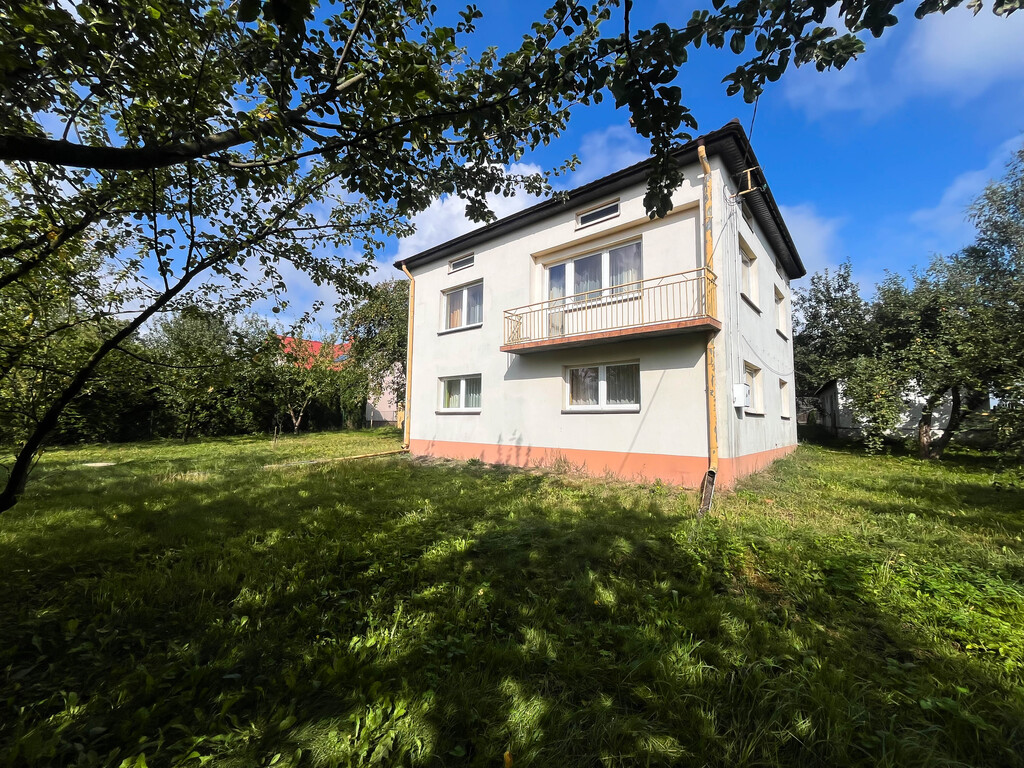 Przestronny dom 131m2 działka 2982m2 Gołoszyce