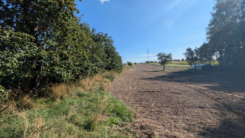 Siedlisko 35 arów z zabudowaniami | Mełgiew