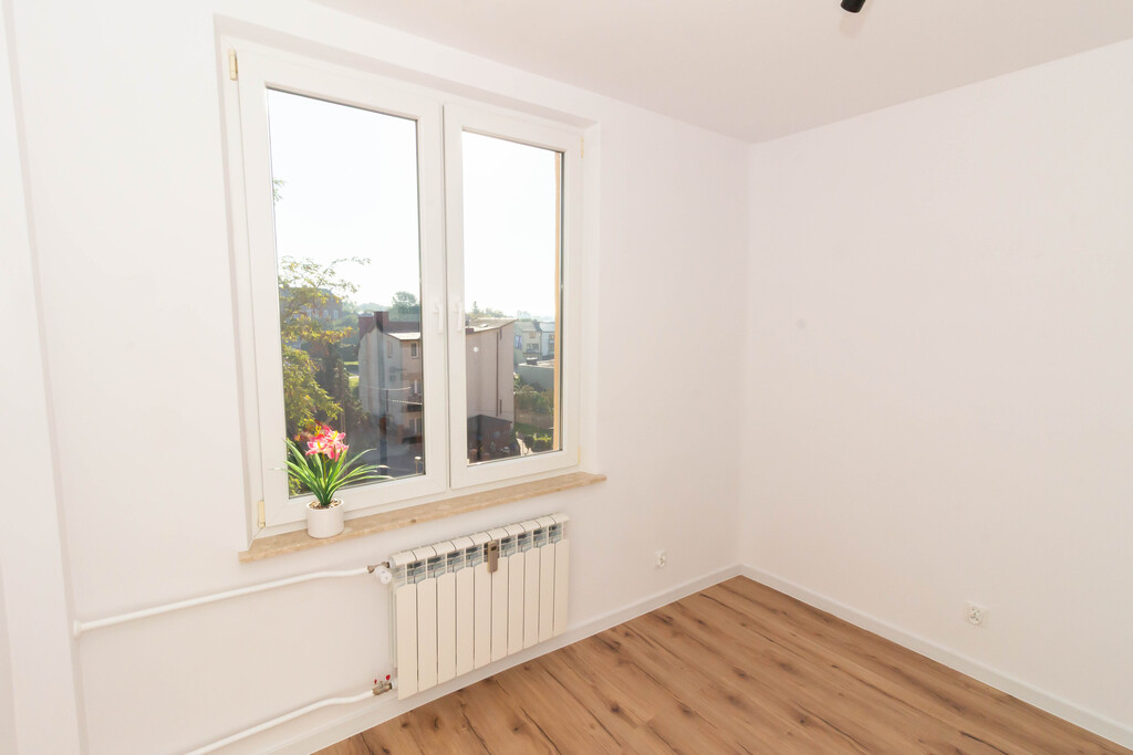 Mieszkanie po remoncie - kuchnia, 3 pokoje 2 piętro 54m2