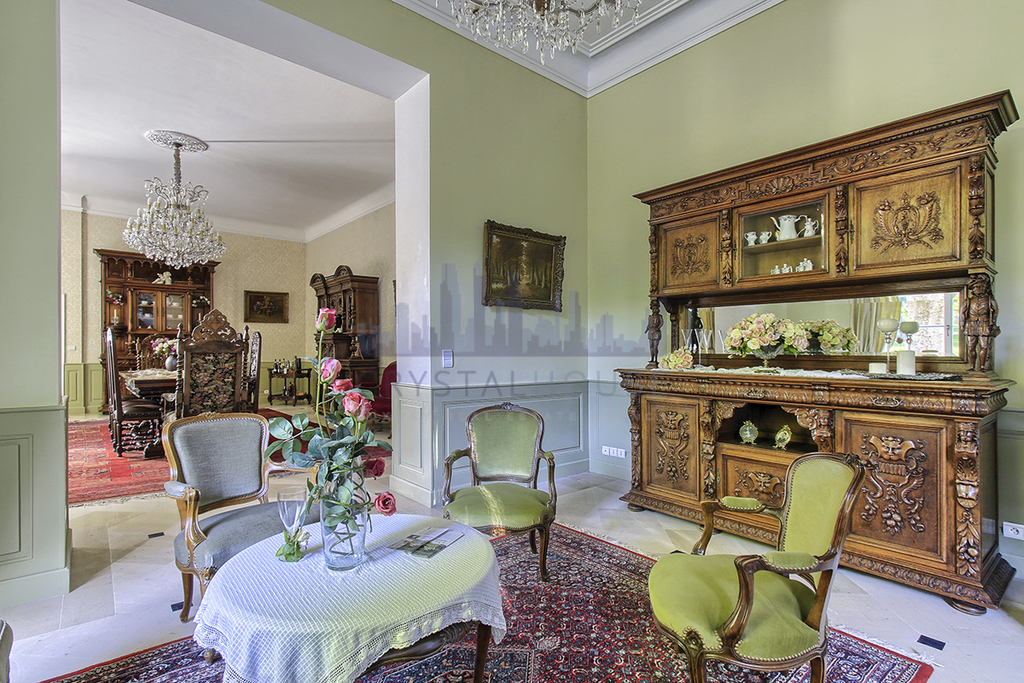 Piękny zamek Chateau de Bois Renault nad Loarą