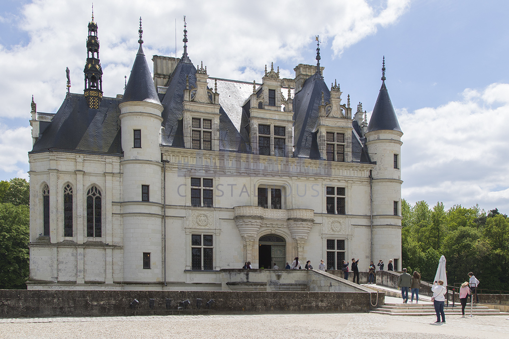 Piękny zamek Chateau de Bois Renault nad Loarą