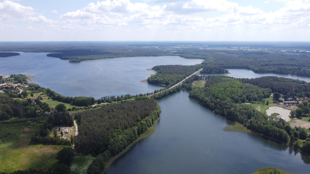 Działka bud.1501m2,obr.Piława,przy J.Łąkie,las.