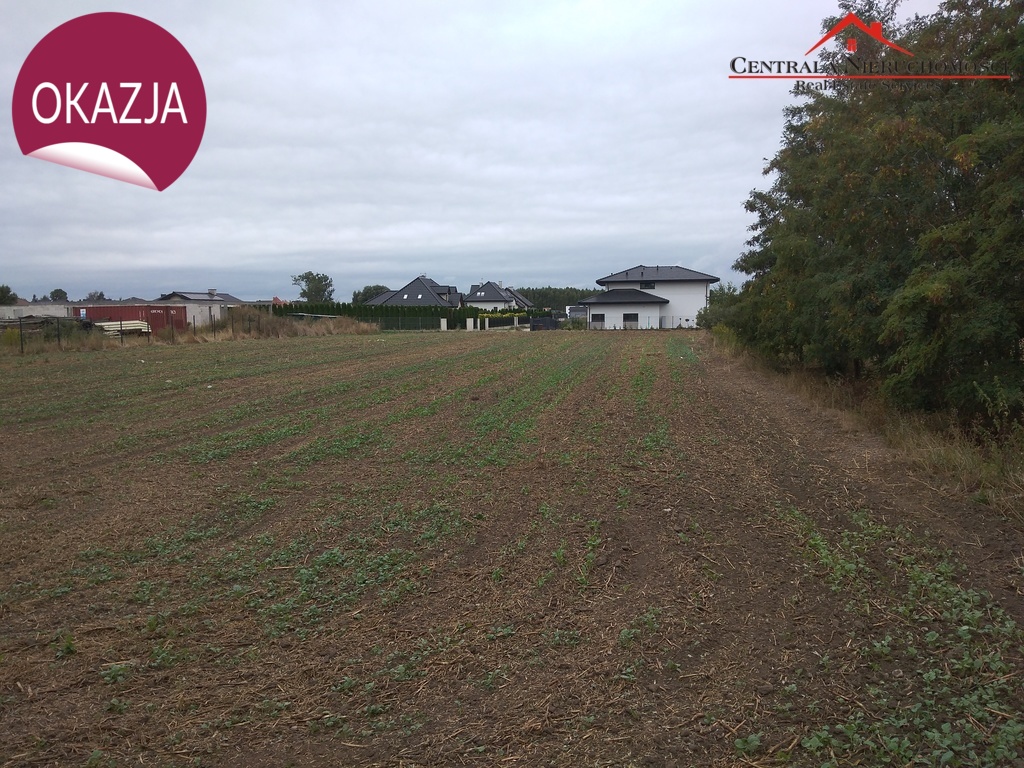 Działka w Pigży z dojazdem z dwóch stron.