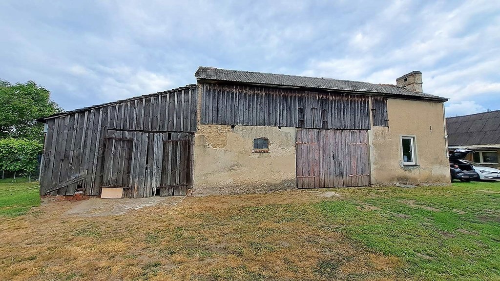Gospodarstwo, działka 9300m2, Dom 91 m2 + budynki