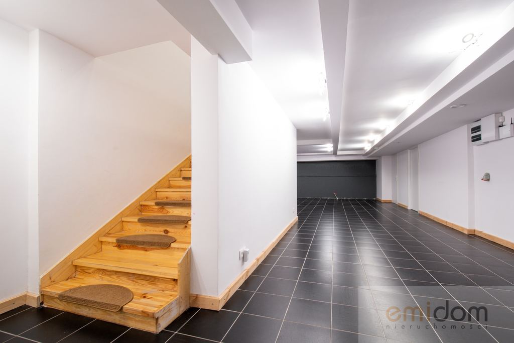 Lokal usługowy | Piastów | Witryny