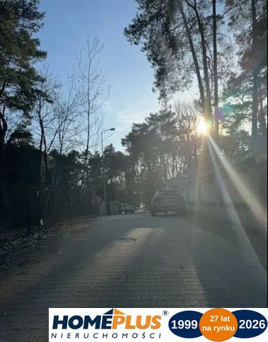 Piękna działka w Dąbrowie Leśnej z pozwoleniem