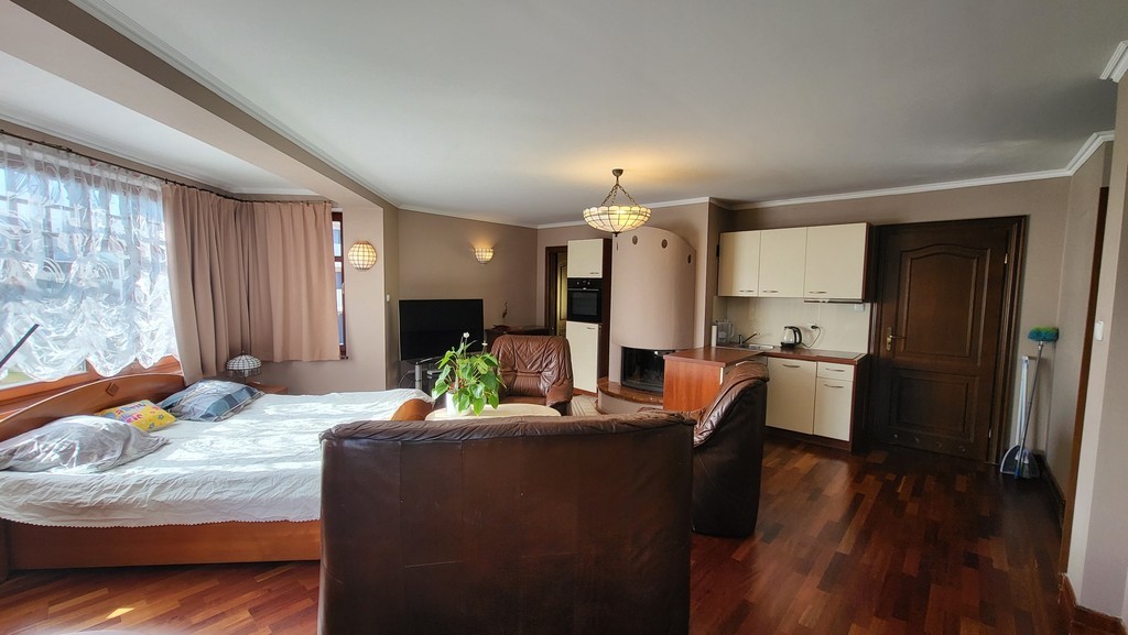 Duży apartament/mieszkanie 50 m od morza  w Rewalu