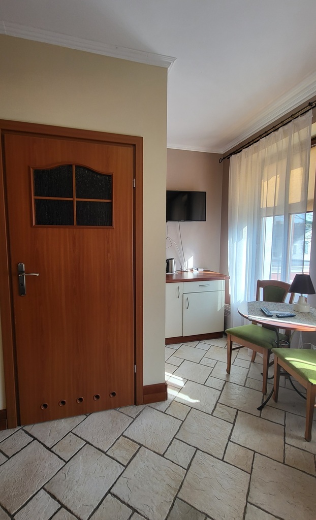 Duży apartament/mieszkanie 50 m od morza  w Rewalu