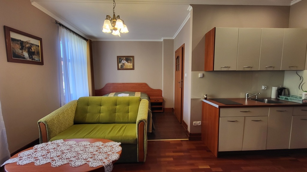Duży apartament/mieszkanie 50 m od morza  w Rewalu