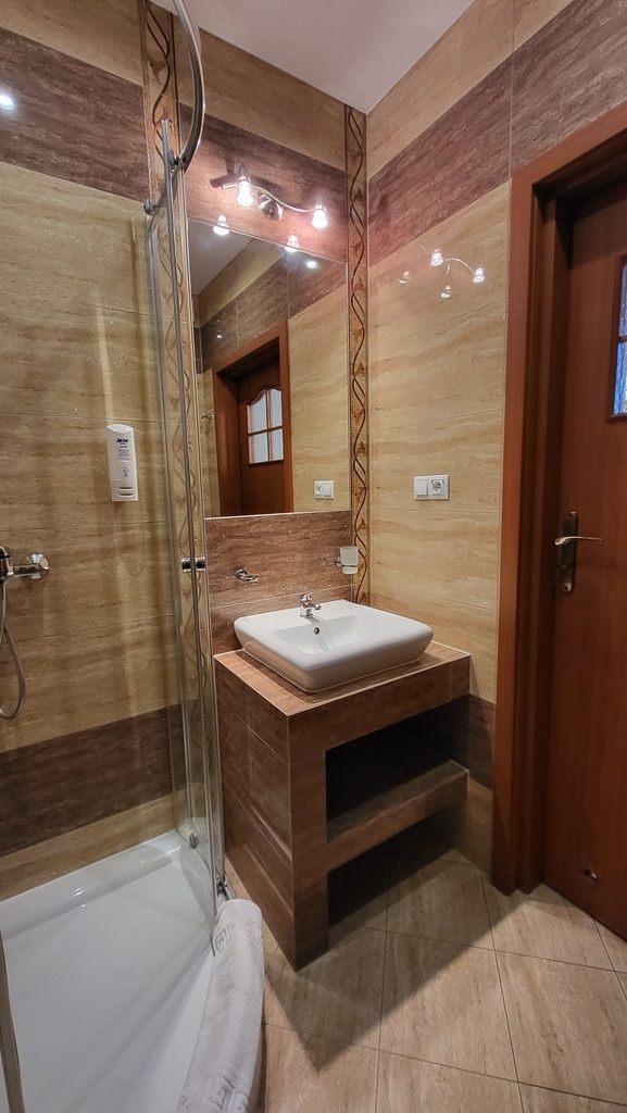 Duży apartament/mieszkanie 50 m od morza  w Rewalu