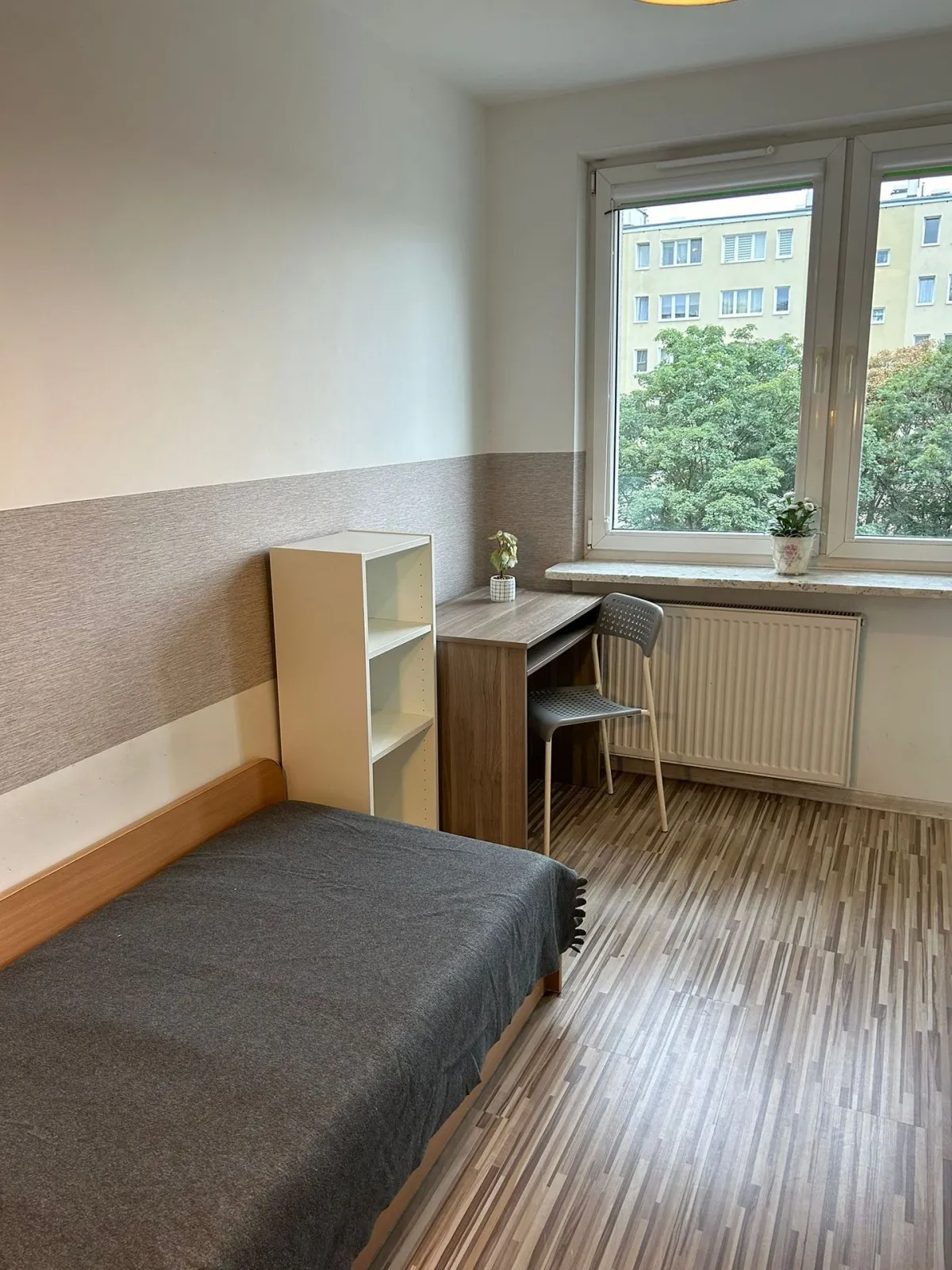 Pokój jednoosobowy #1 z balkonem przy ul. Skorochód Majewskiego 24