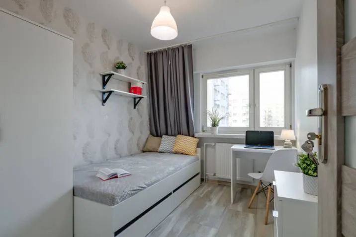 Pokój jednoosobowy #4 przy ul. Czerniakowskiej 30