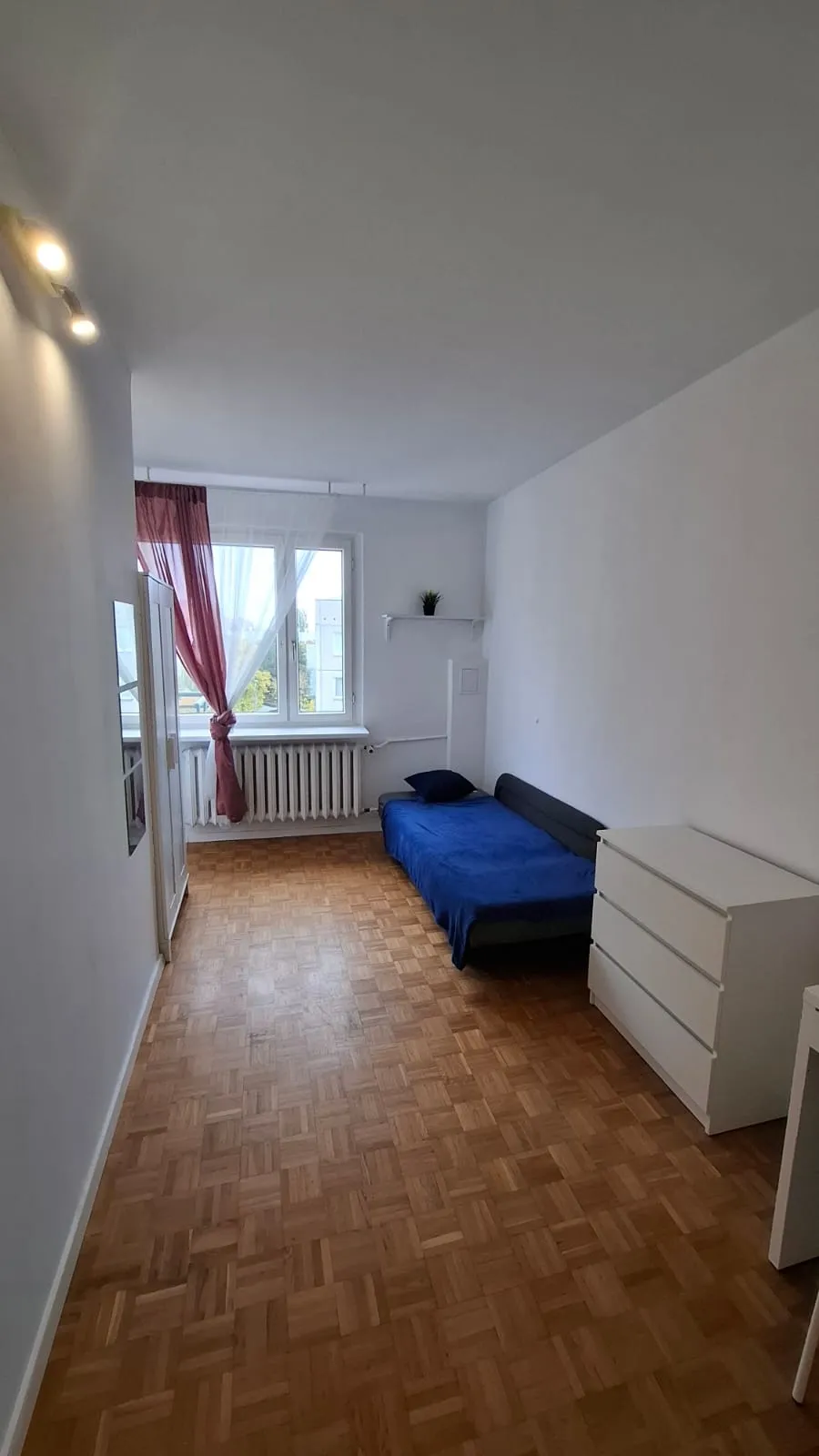 Pokój jednoosobowy #1 przy ul. Zamiany 11