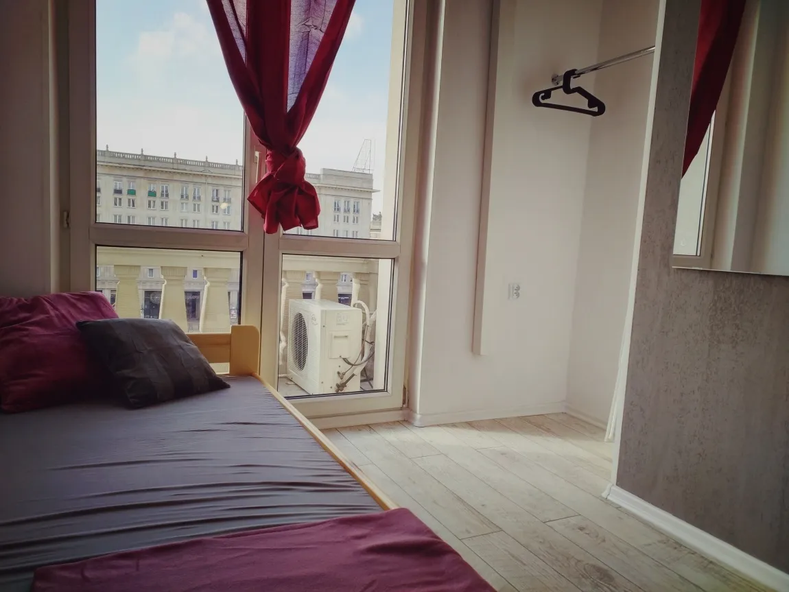 Pokój jednoosobowy #3 przy Placu Konstytucji 6