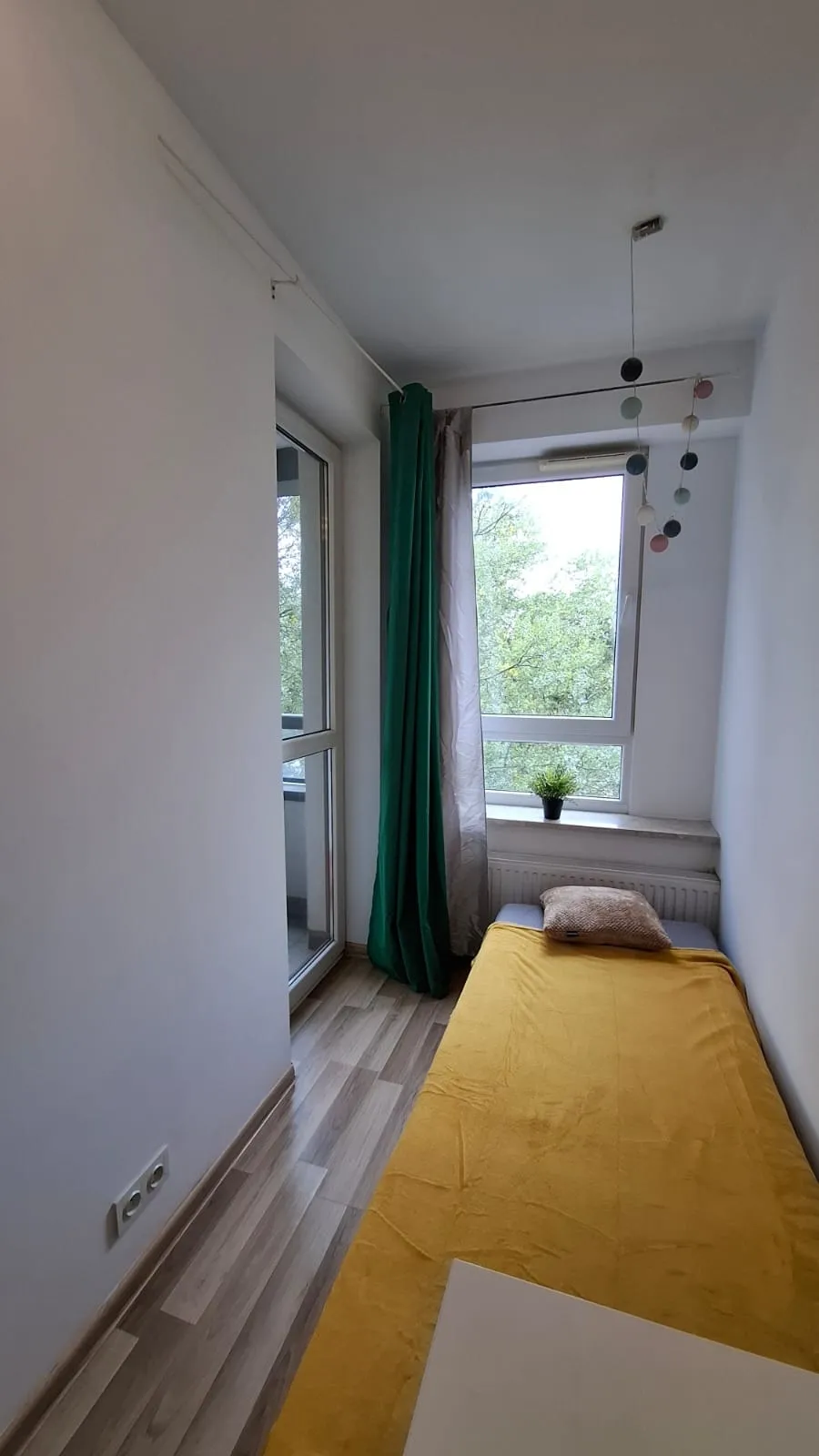 Pokój #4 z balkonem przy Krakowskiej 291a