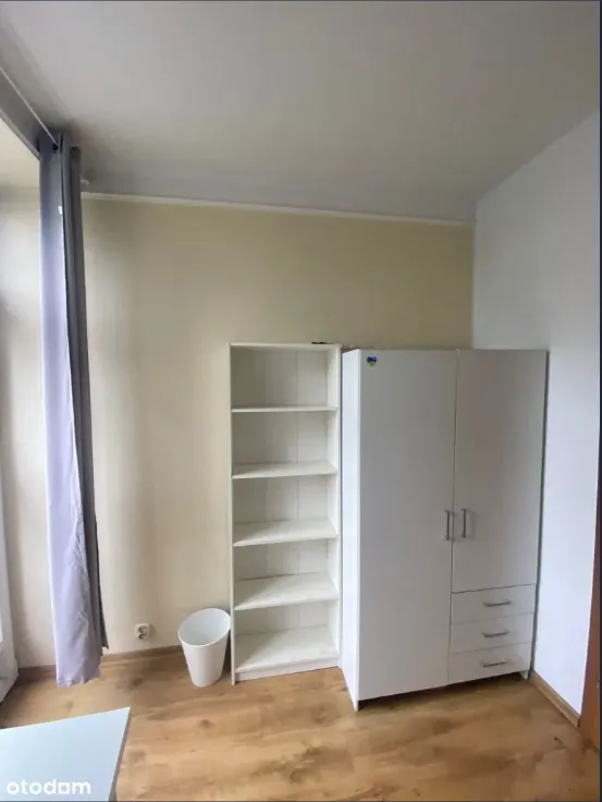 Pokój jednoosobowy #1 przy ul. Marszałkowskiej 140