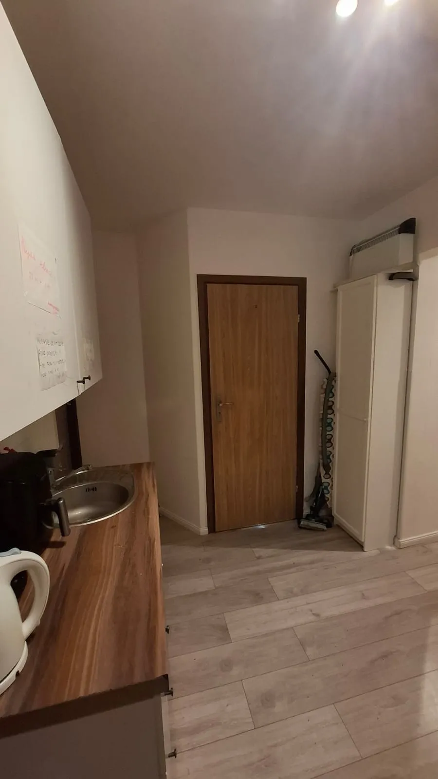 Pokój jednoosobowy #4 przy ul. Na Uboczu 18