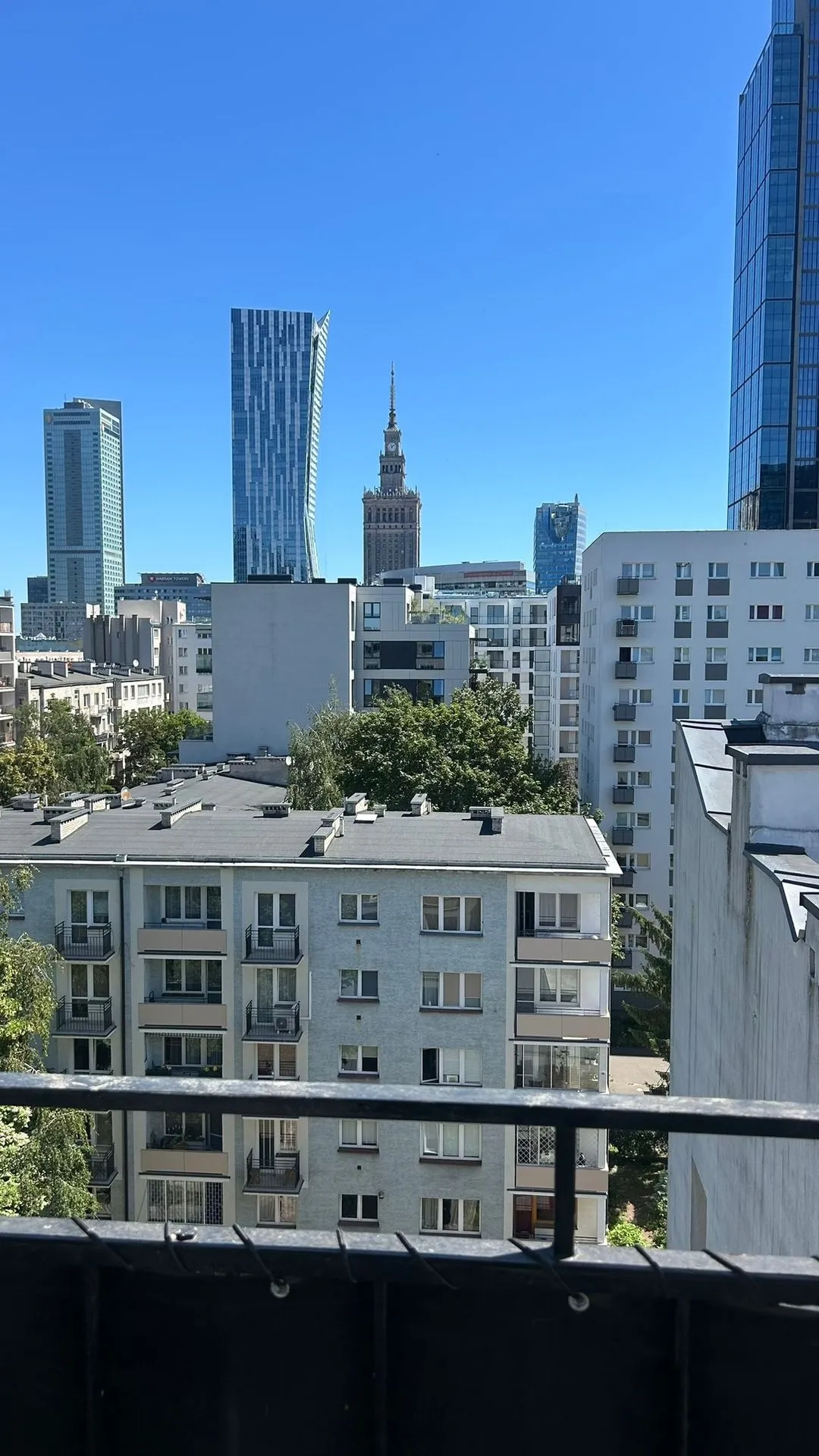 Pokój jednoosobowy #4 z balkonem przy ul. Złotej 81