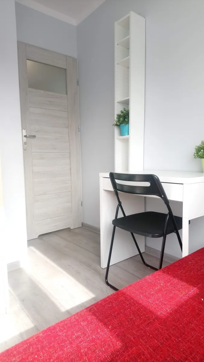 Pokój jednoosobowy #2 przy ul. Żwirki i Wigury 59