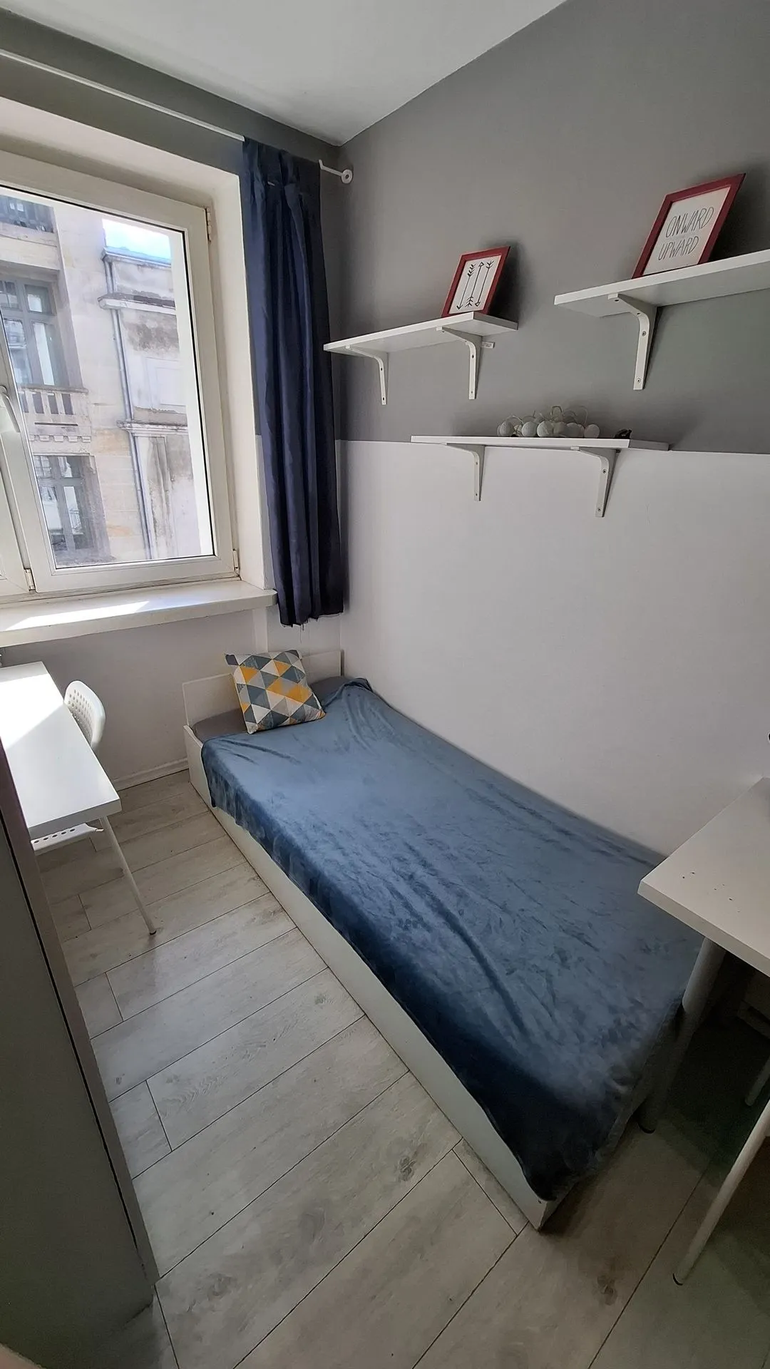 Pokój dwuosobowy #6 przy ul. Kredytowej 2