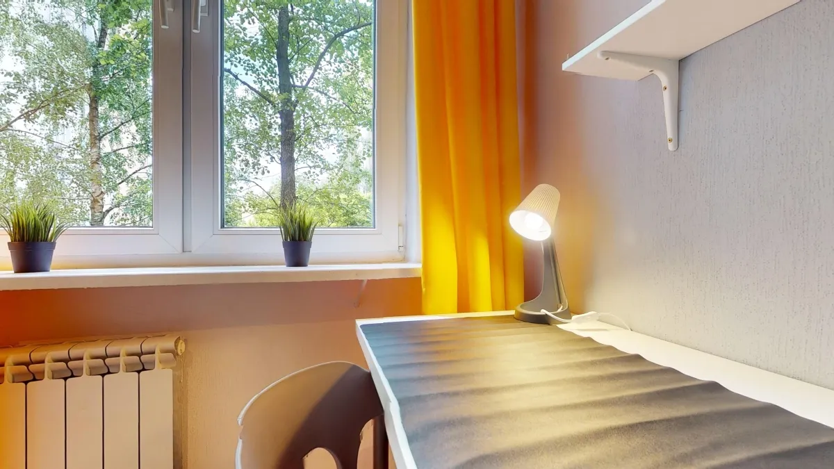 Pokój jednoosobowy #3 przy ul. Anielewicza 18A