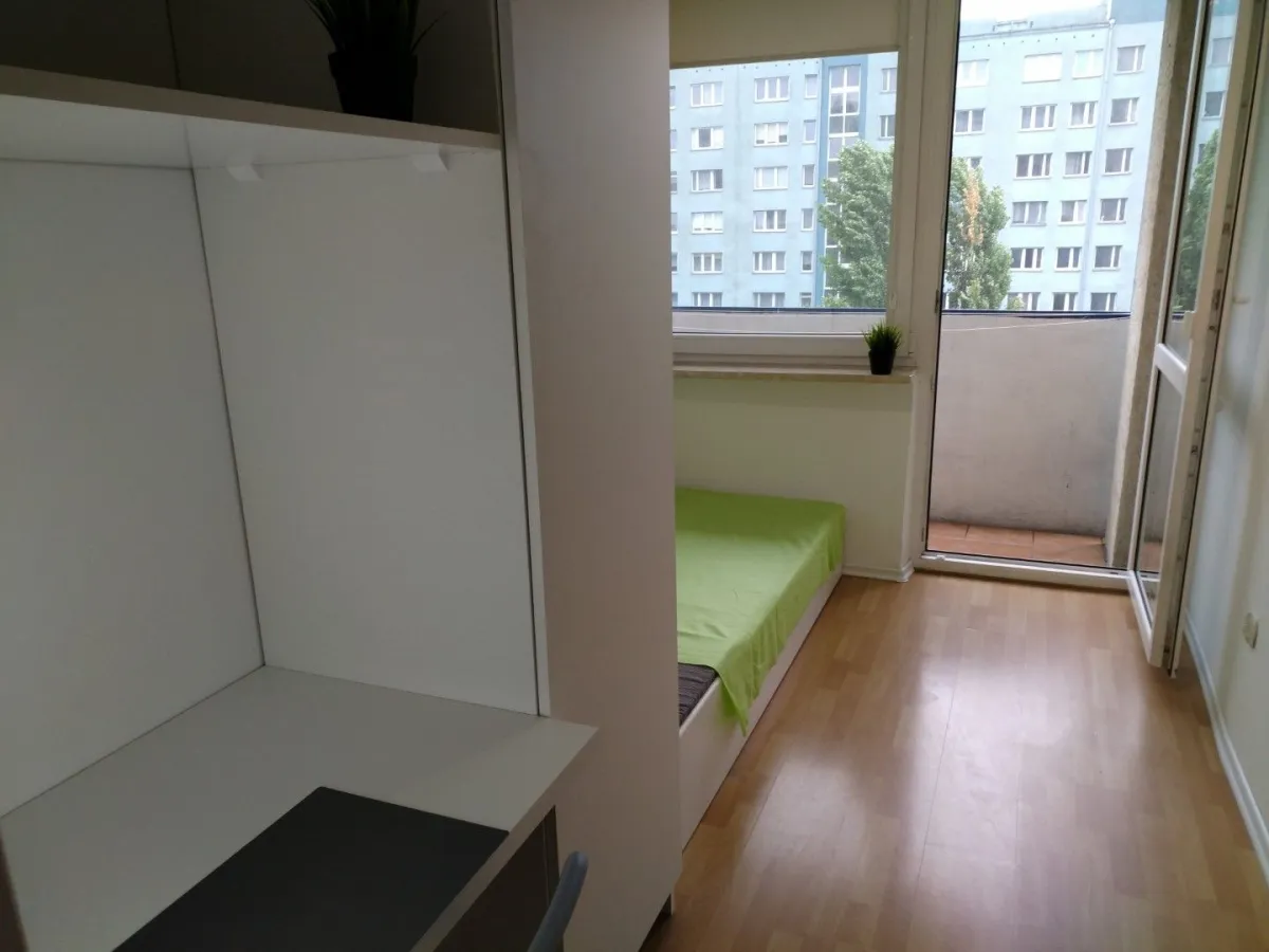 Pokój jednoosobowy #1 przy ul. Langego 6