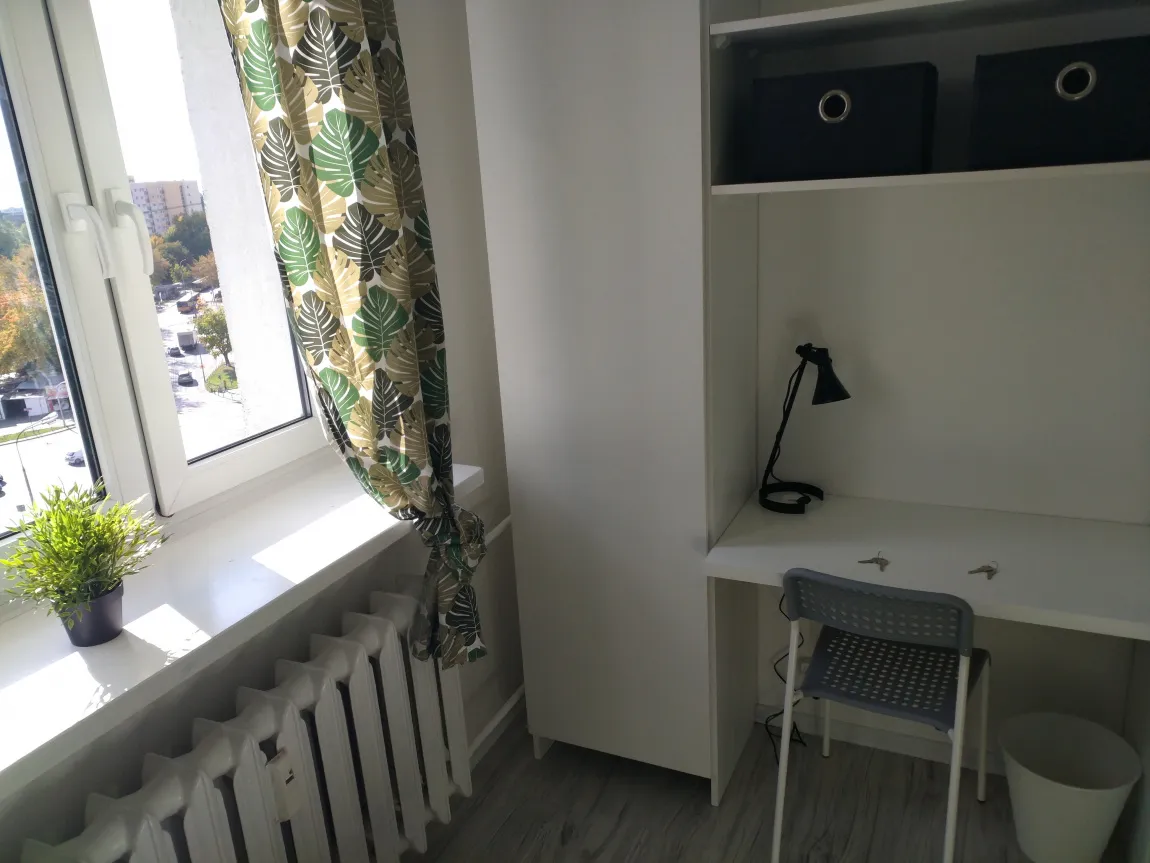 Pokój dwuosobowy #6 przy ul. Orzyckiej 8 