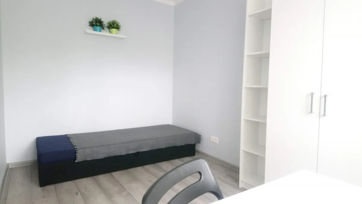 Pokój jednoosobowy #1 przy ul. Żwirki i Wigury 59
