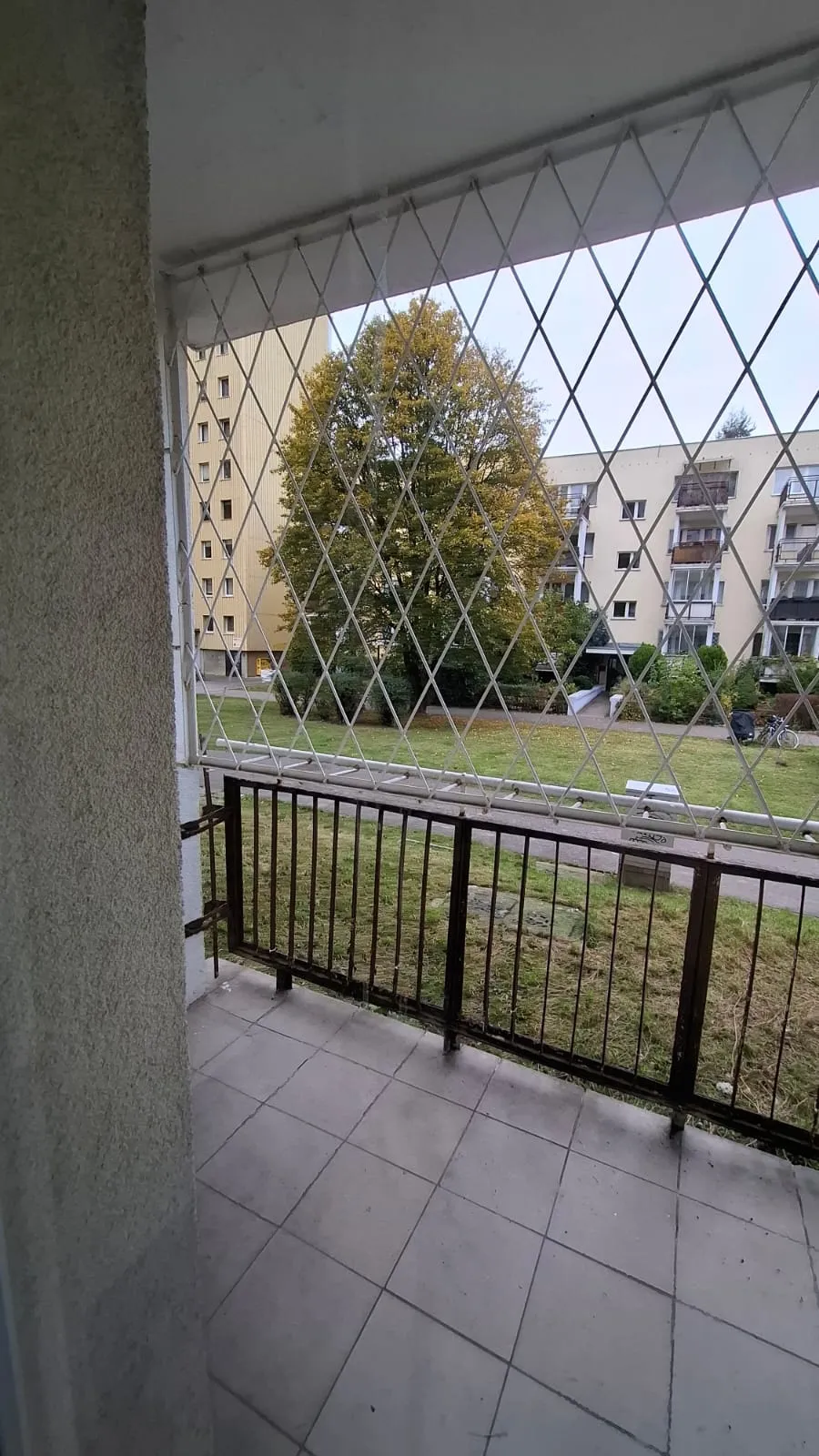 Pokój jednoosobowy #4 przy ul. Na Uboczu 24